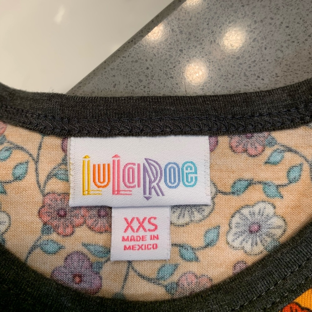 LuLaRoe Randy - Picture 4 of 5